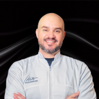 Dr. Ivan Diazgranados